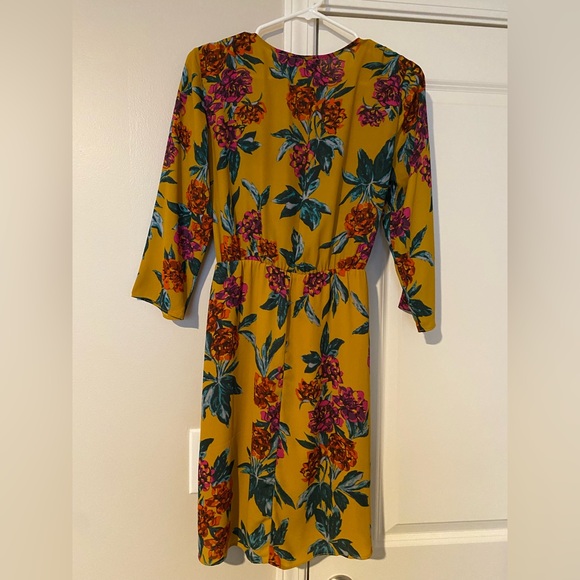 Floral Patterned Long Sleeve Dress - Picture 3 of 5